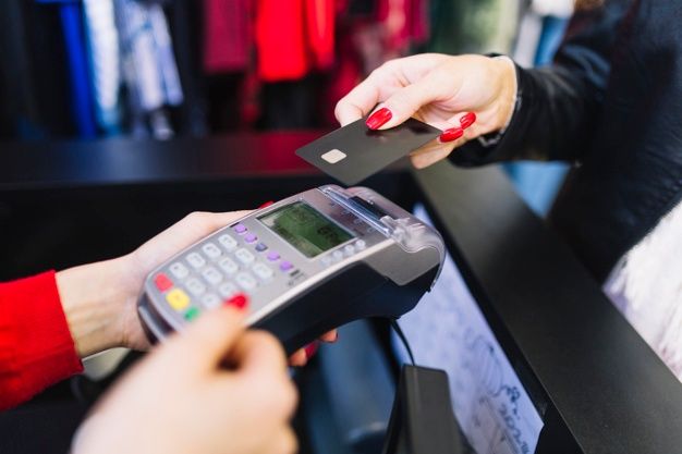 Pagamento com cartão deve atingir 50% do consumo em 2021